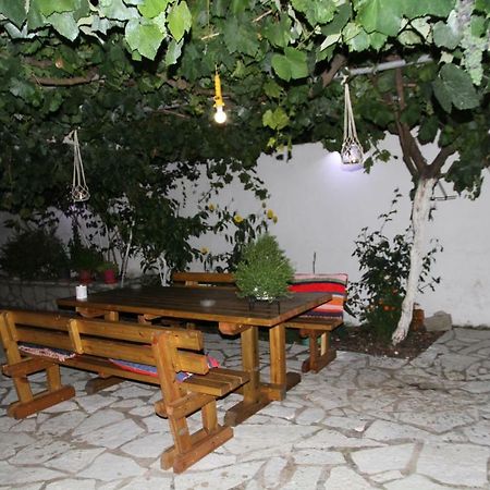 Kondilw Rooms Kalamitsi  Exterior photo
