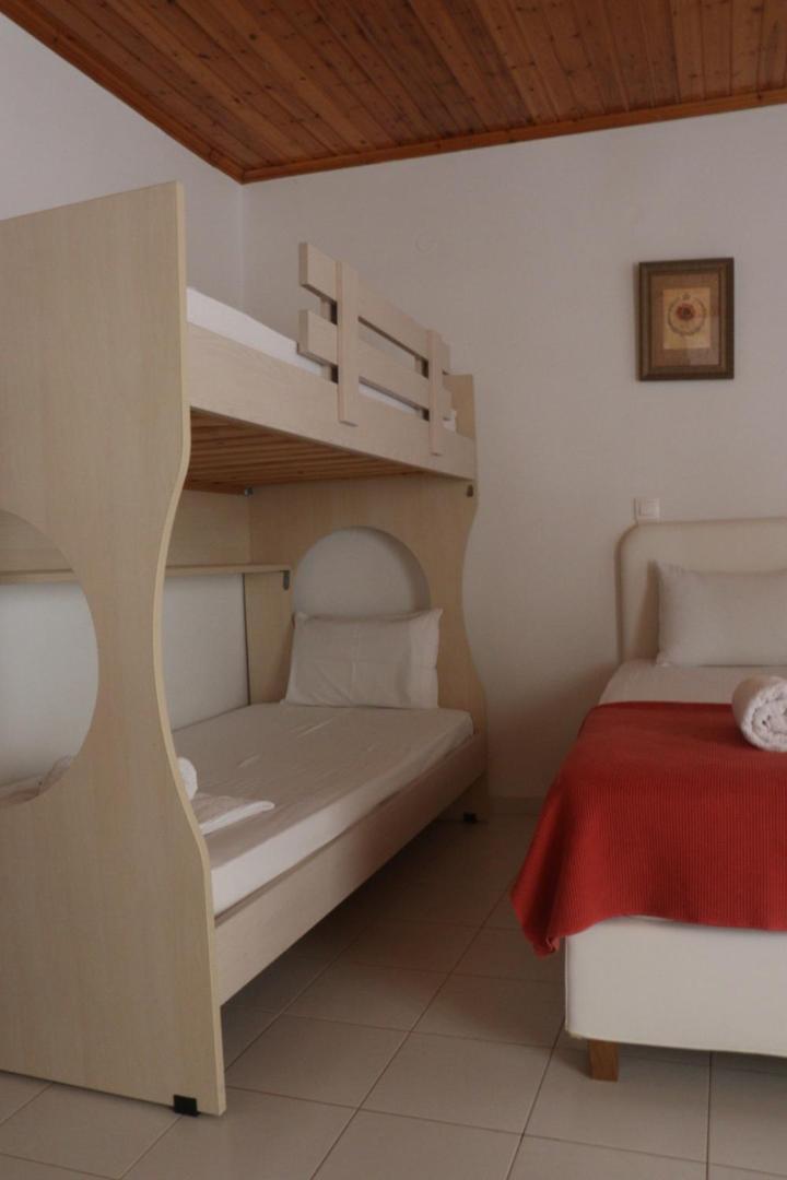 Kondilw Rooms Kalamitsi  Exterior photo
