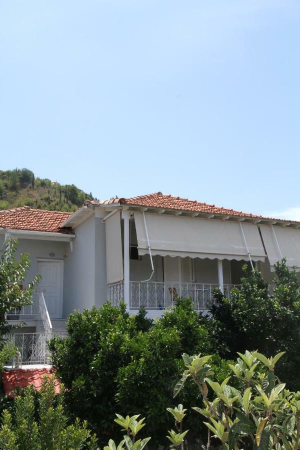 Kondilw Rooms Kalamitsi  Exterior photo